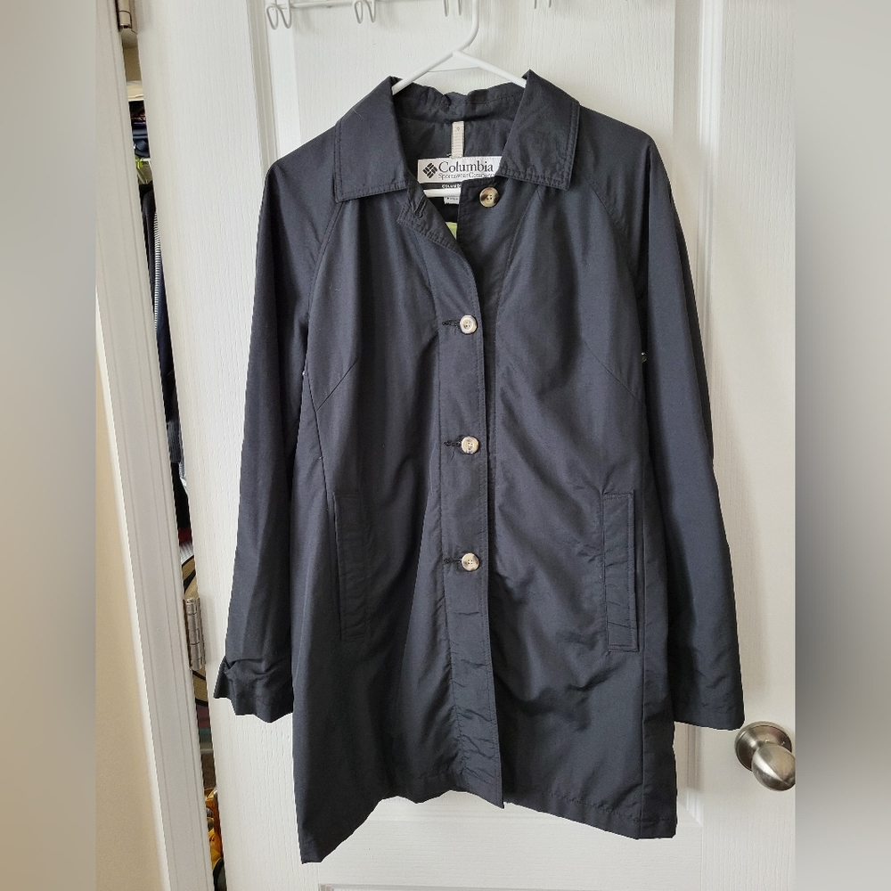 Columbia raincoat